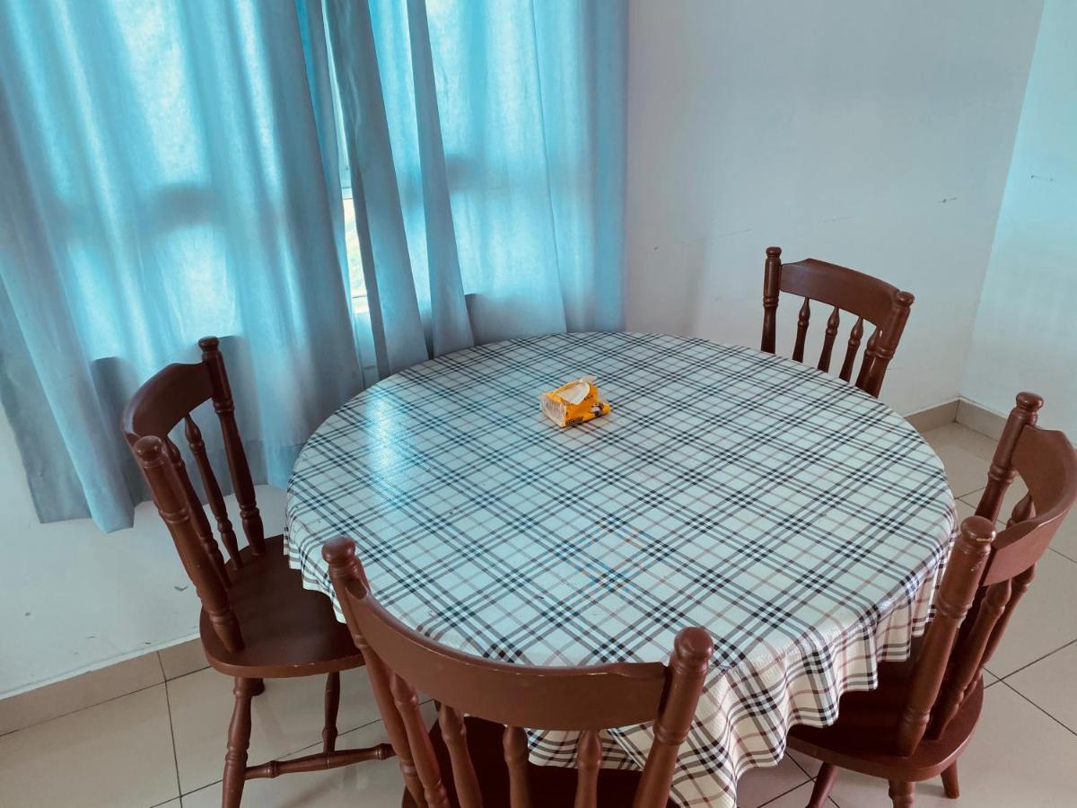 Spice Tunas 3B2B House บายันเลอปาส ภายนอก รูปภาพ