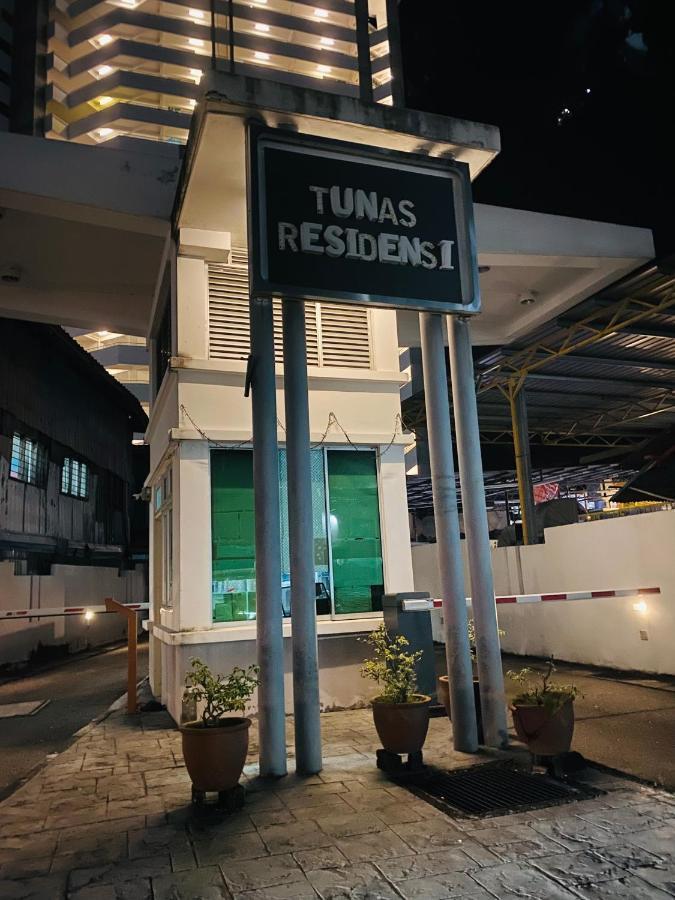 Spice Tunas 3B2B House บายันเลอปาส ภายนอก รูปภาพ